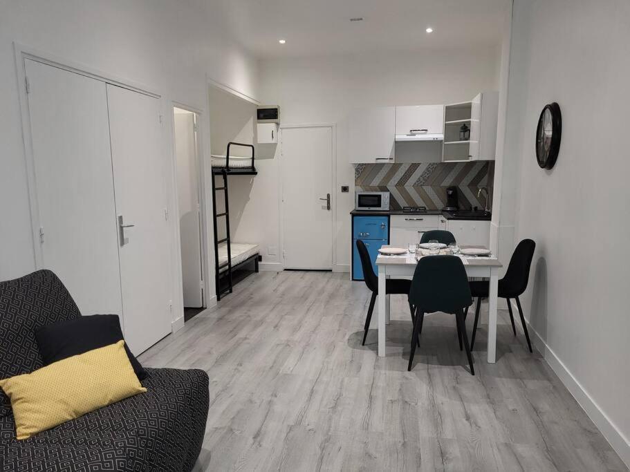 Grand Studio Refait A Neuf Centre-Ville La Bourboule Exterior foto